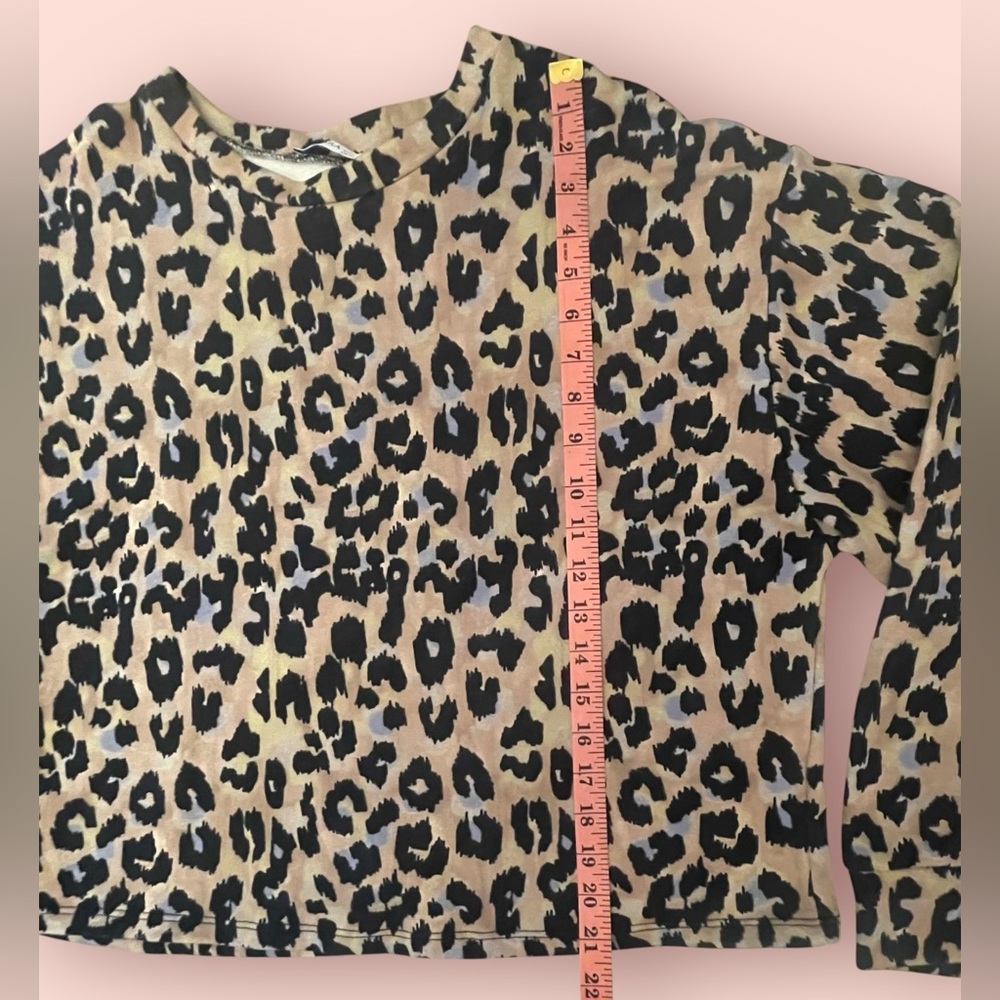 Zara Leopard Print Sweater - Picture 2 of 8